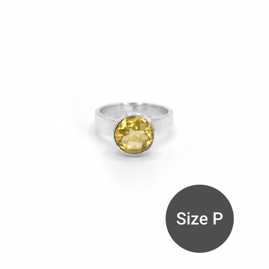 Lemon Quartz Round Sweetie Ring