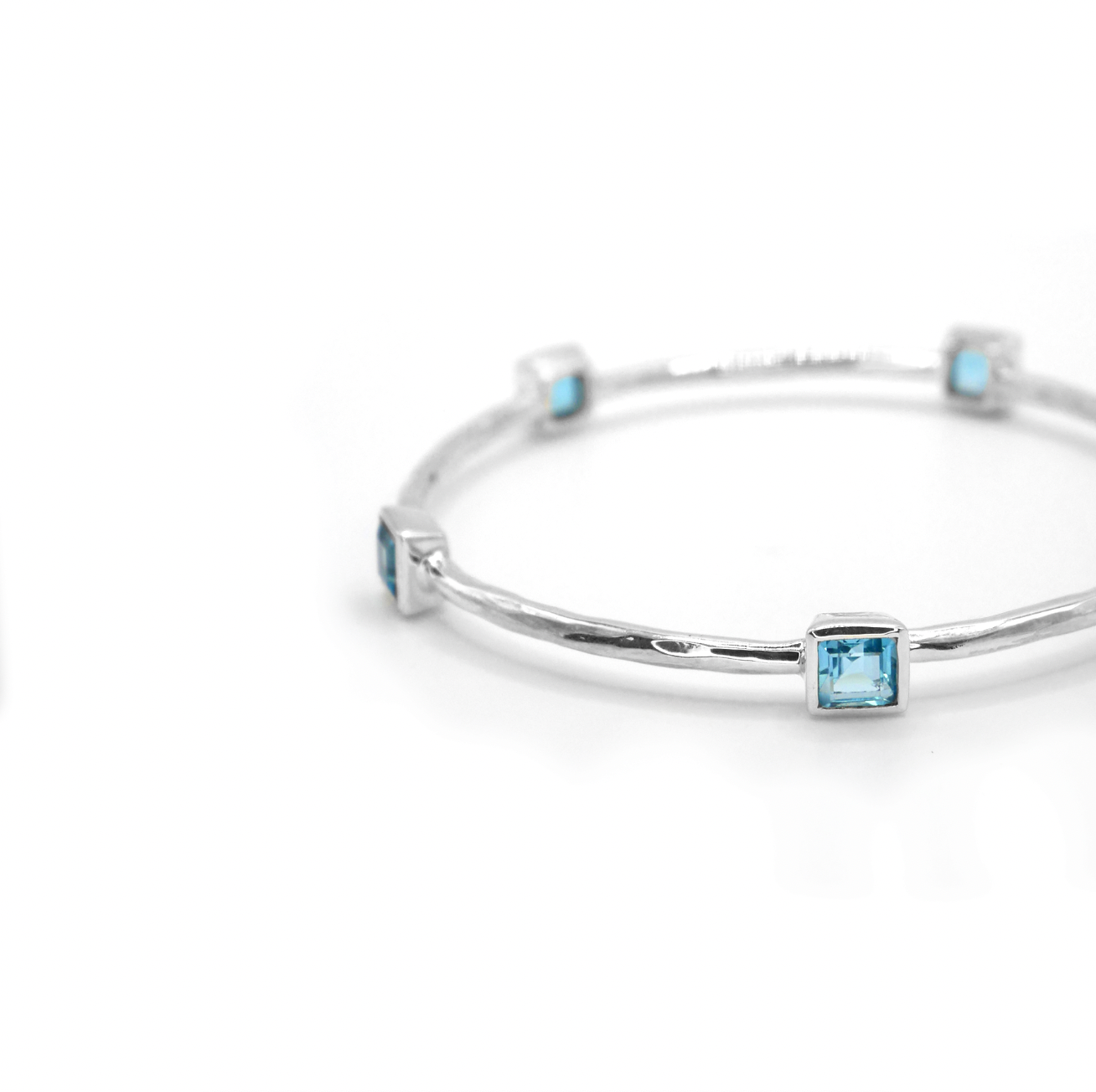 Topaz Bangle (Limited Edition Square Gemstone Version)